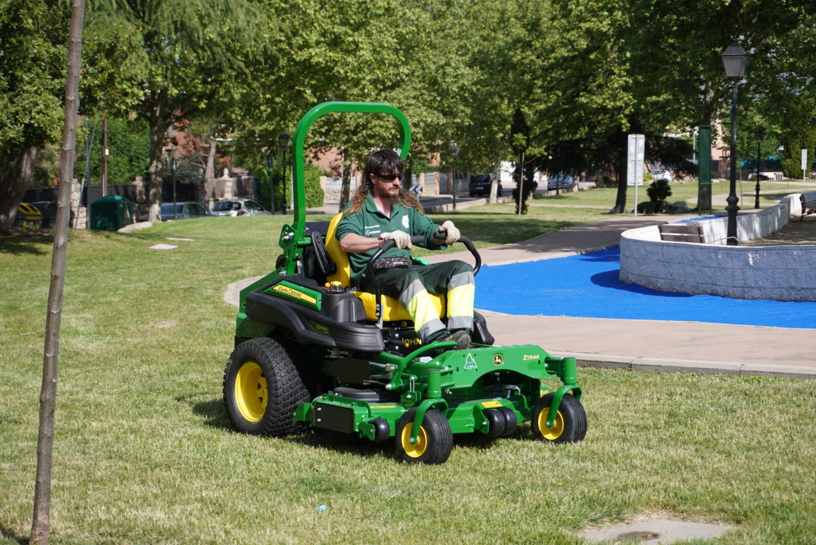 Nuevo servicio mantenimiento parques y zonas verdes 1